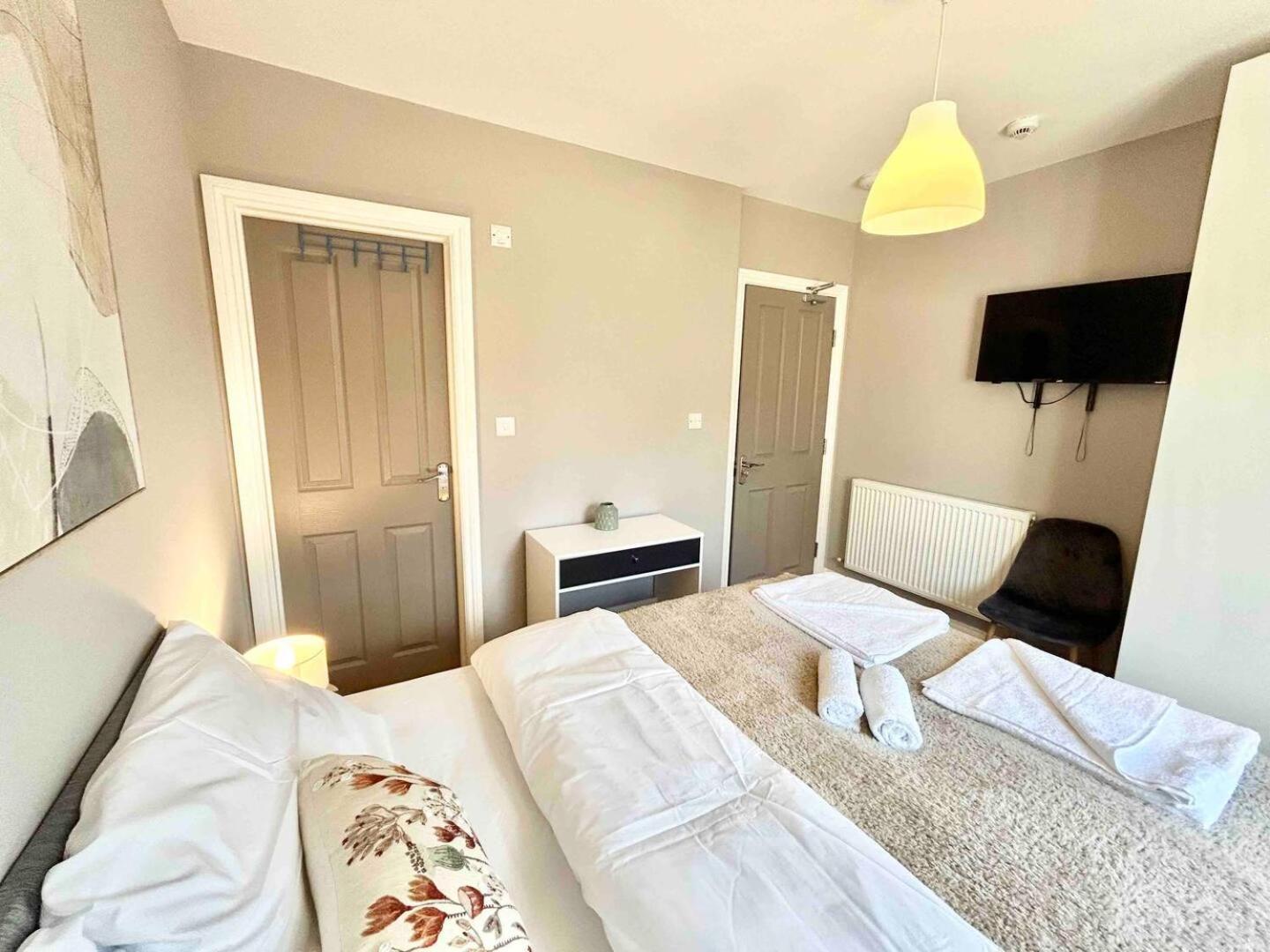The Winstre Borehamwood Dış mekan fotoğraf