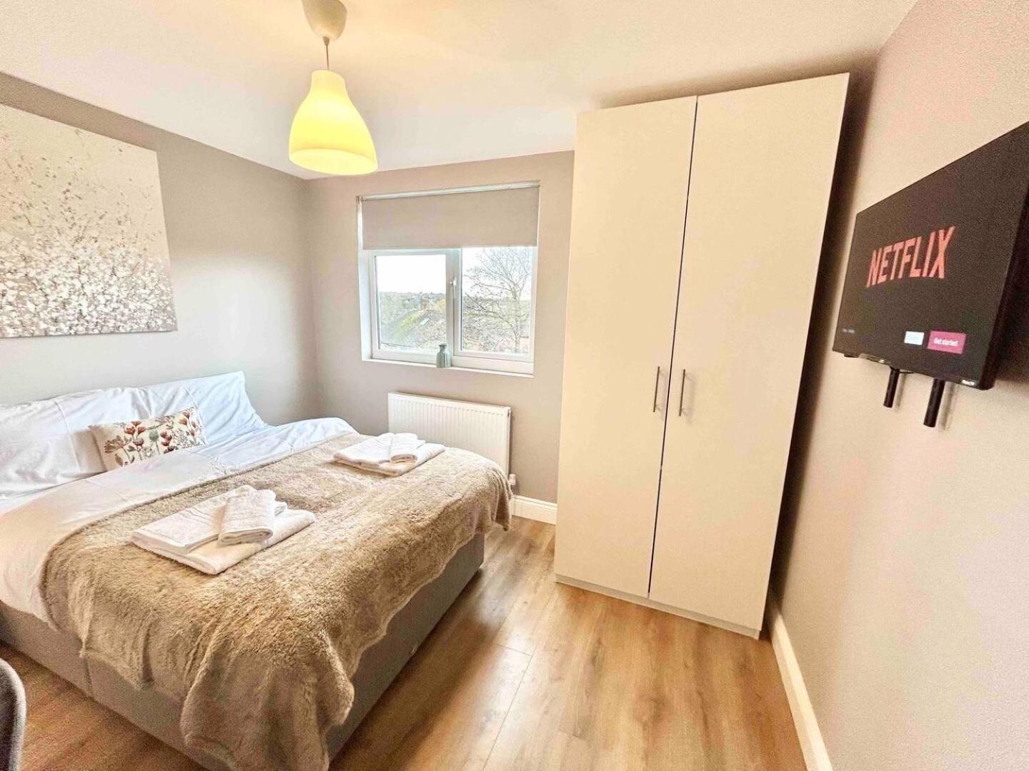 The Winstre Borehamwood Dış mekan fotoğraf