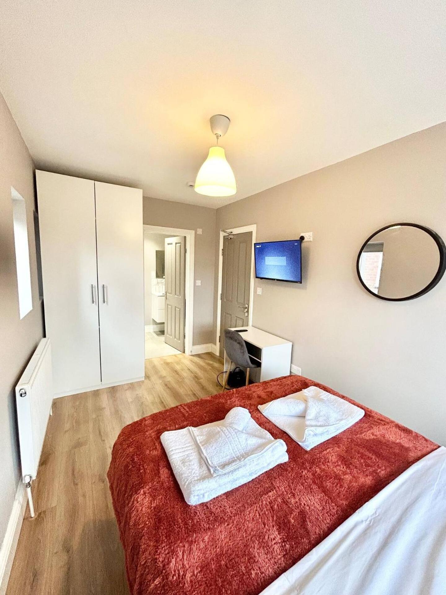 The Winstre Borehamwood Dış mekan fotoğraf